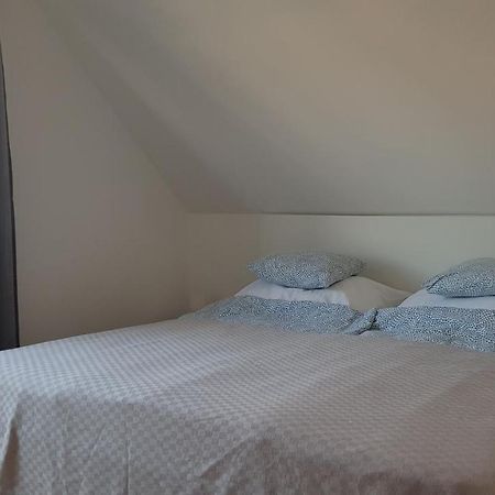 Vegvar Delux Apartman Дьюла Экстерьер фото