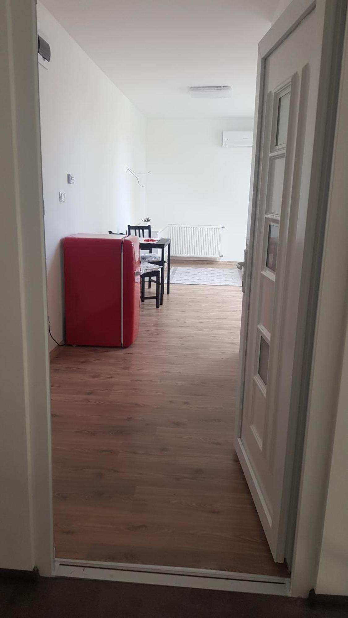 Vegvar Delux Apartman Дьюла Экстерьер фото
